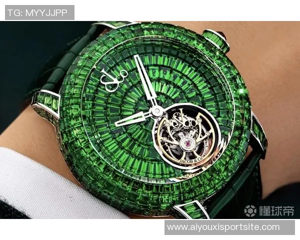 C罗专访佩戴价值110万镑手表360颗钻石闪耀引关注