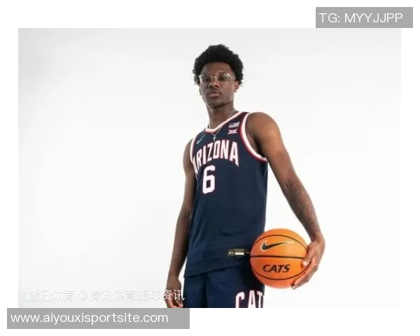 詹姆斯二儿子布莱斯在亚利桑那大学首秀表现出色有望参加2026年NBA选秀