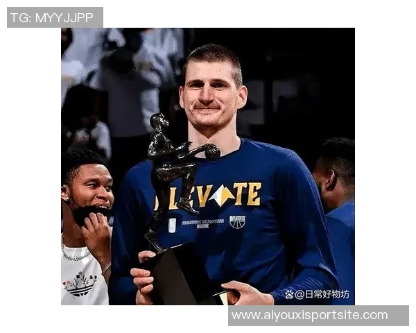 约基奇开季两场均三双追平历史传奇成第五人